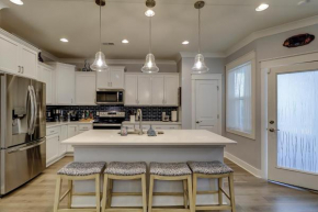 26 Pink Sand 4 BR Luxury Vacation Home